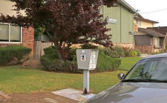 456 N Winchester Blvd in Santa Clara, CA - Building Photo