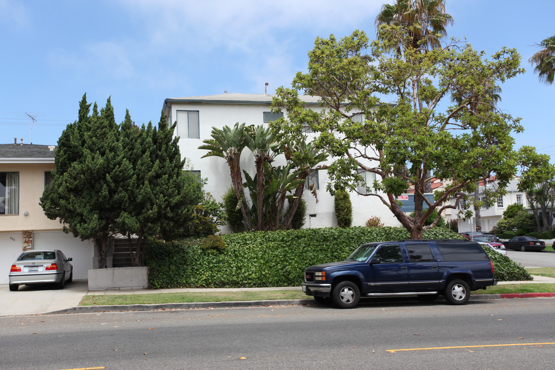 1603 Idaho Ave. in Santa Monica, CA - Foto de edificio