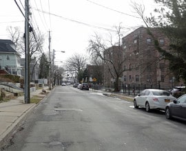 Canterbury Commons in Mount Vernon, NY - Foto de edificio - Building Photo