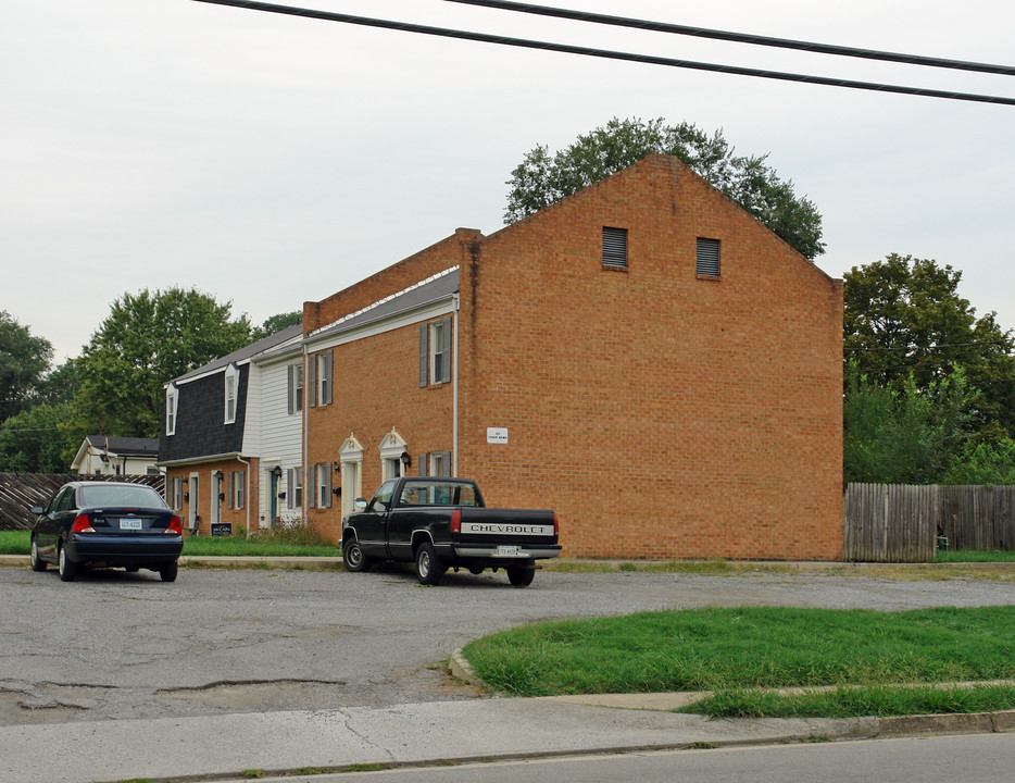 319 Union St in Salem, VA - Building Photo