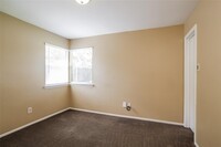 7631 Brookleaf Dr photo'