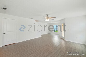 5309 New Friendship Pl in Tampa, FL - Building Photo - Building Photo