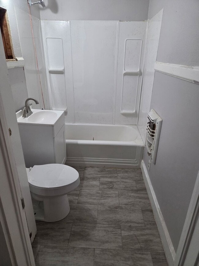 1512 Christine Ave in Anniston, AL - Building Photo - Building Photo