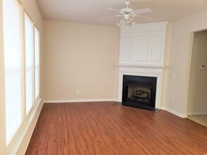 115 Brentfield Loop in Morrisville, NC - Building Photo - Building Photo