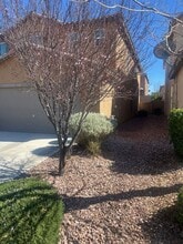 941 Lynne Harbor Ave in Henderson, NV - Building Photo - Building Photo
