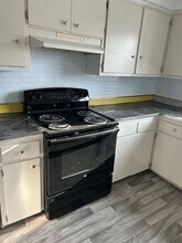 29206 Longview Ave in Warren, MI - Building Photo - Building Photo