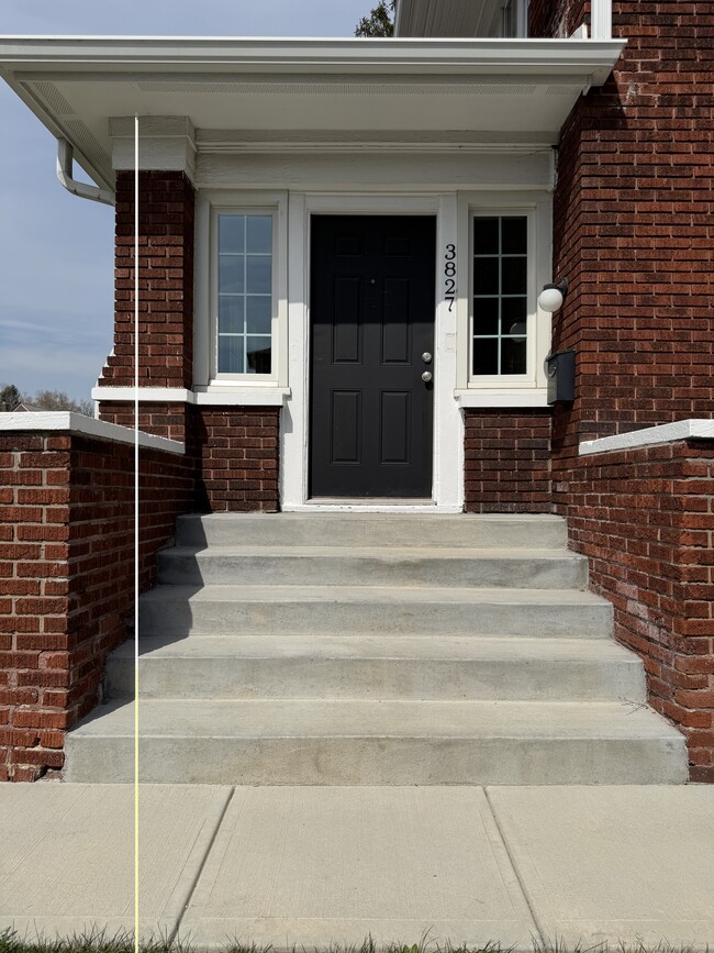 3827 Central Ave in Indianapolis, IN - Building Photo - Building Photo