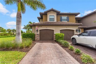 15244 Zeno Wy in Naples, FL - Building Photo