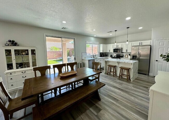 11057 Village Ridge Ln