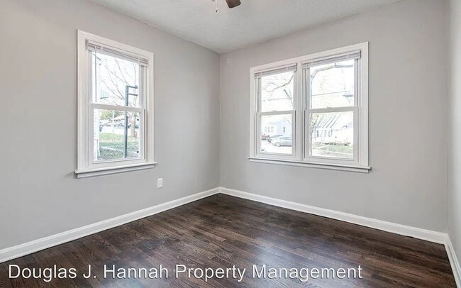 1327 N Osage St in Independence, MO - Building Photo - Building Photo