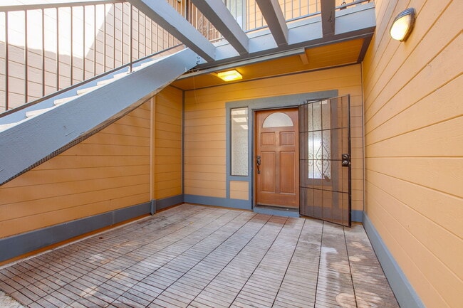 801 Kalpati Cir in Carlsbad, CA - Building Photo - Building Photo
