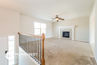 509 Emerson Dr in Belton, MO - Building Photo - Building Photo