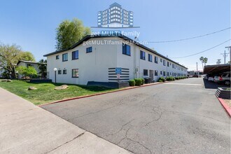 721 E Montebello Ave, Unit 202 in Phoenix, AZ - Building Photo - Building Photo