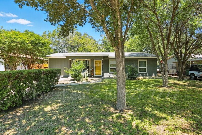 property at 131 Middlebury Dr