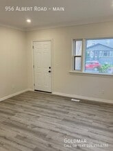 956 Albert Rd in Windsor, ON - Building Photo - Building Photo