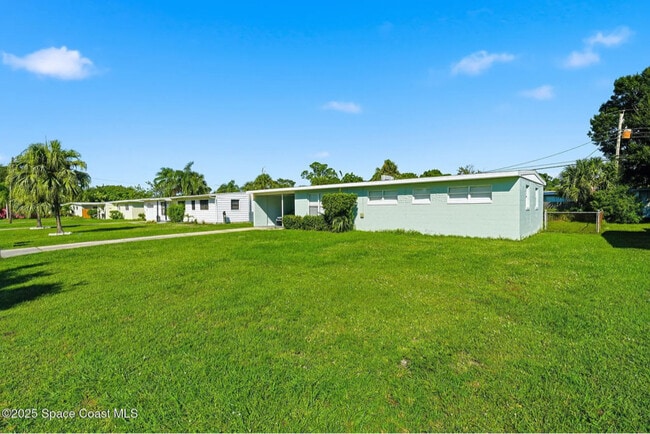 1208 Willow Ln in Cocoa, FL - Building Photo - Building Photo