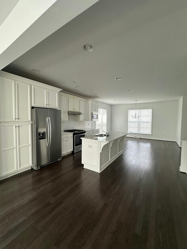 1431 Ruth Way in Mechanicsburg, PA - Foto de edificio - Building Photo