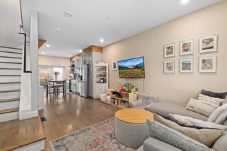 1606 Palisade Ave in Union City, NJ - Building Photo - Building Photo