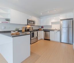 Cedar Glen Apartments in Saint John, NB - Building Photo - Building Photo