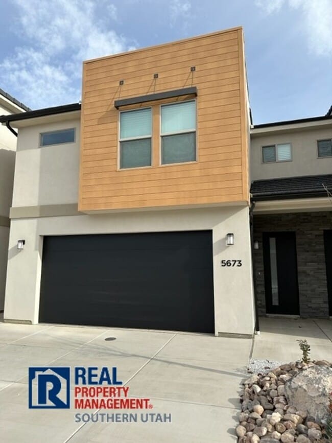 property at 5673 S Duel Ln