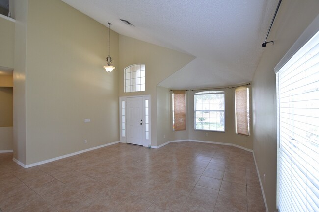 10160 Hidden Dunes Ln in Orlando, FL - Building Photo - Building Photo