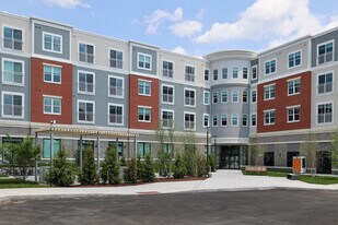 Maple Square Apartments in Danvers, MA - Building Photo