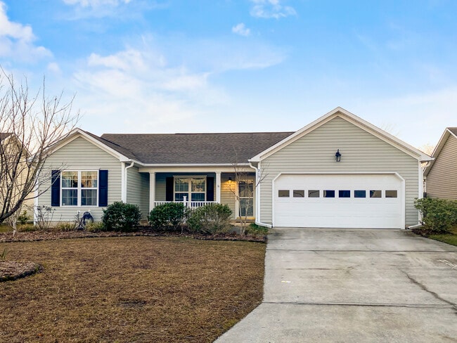 213 Red Carnation Dr in Holly Ridge, NC - Foto de edificio - Building Photo