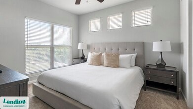 715 W Slaughter Ln, Unit 1338 in Austin, TX - Building Photo - Building Photo