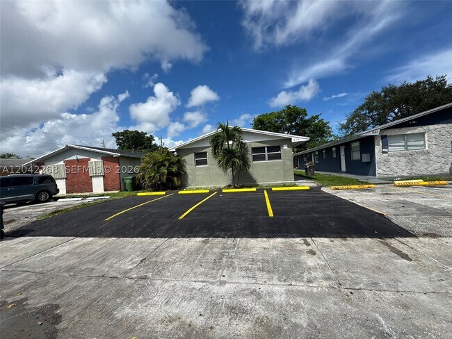 property at 844 SW 10th St