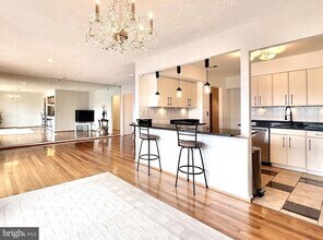 532 Riviera Dr, Unit 532-B in Joppatowne, MD - Building Photo - Building Photo