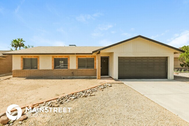 property at 10831 West Campbell Ave