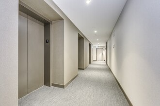 8020-18020 Derry Rd in Milton, ON - Building Photo - Building Photo