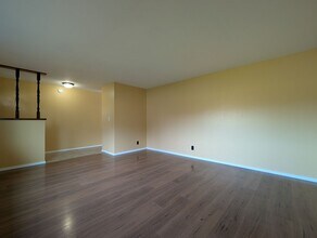 6905 Thurston Rd in Springfield, OR - Building Photo - Building Photo