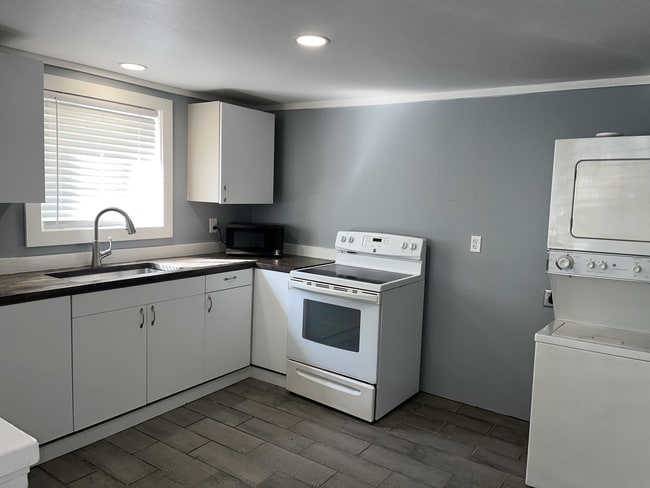 407 S 5th St, Unit 1 in Branson, MO - Building Photo - Building Photo