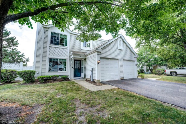 property at 436 Yorktown Ct