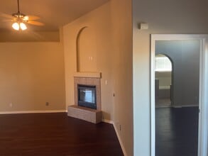 625 Valley Meadows Dr NE in Rio Rancho, NM - Building Photo - Building Photo