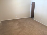 17303 Saturn Ln photo'