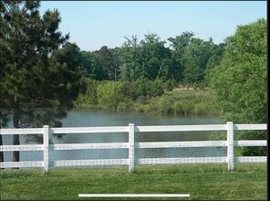 2736 Mulberry Loop in Virginia Beach, VA - Building Photo - Building Photo