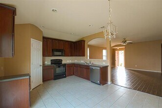 590 Arthur Dr in Lavon, TX - Building Photo - Building Photo