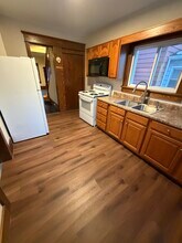 1056 W 21st St in Erie, PA - Building Photo - Building Photo