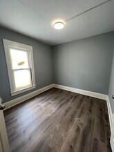 1213-14 1/2 14 1/2 St in Rock Island, IL - Building Photo - Building Photo