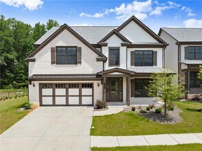 5255 Candun Cir in Sugar Hill, GA - Building Photo - Building Photo