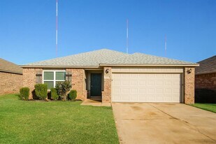 9117 SW 55th St in Oklahoma City, OK - Building Photo