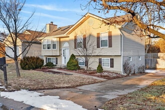 4 Devondale Pl in St. Peters, MO - Building Photo - Building Photo