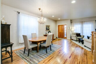581 S Downing St in Denver, CO - Building Photo - Building Photo