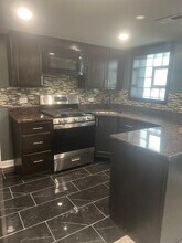 6164 N Hamilton Ave in Chicago, IL - Building Photo - Building Photo