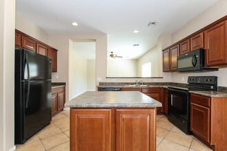 17559 W Bridger St in Surprise, AZ - Building Photo - Building Photo