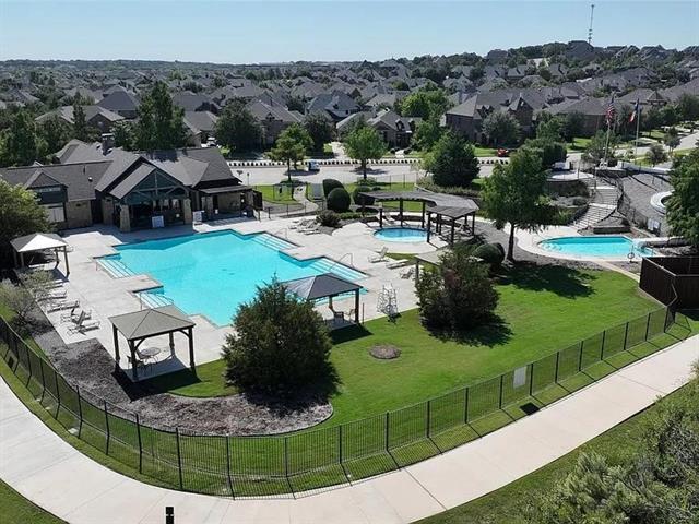 property at 801 Rose Ct