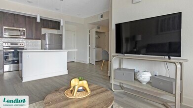 9650 52nd Ave E in Palmetto, FL - Foto de edificio - Building Photo