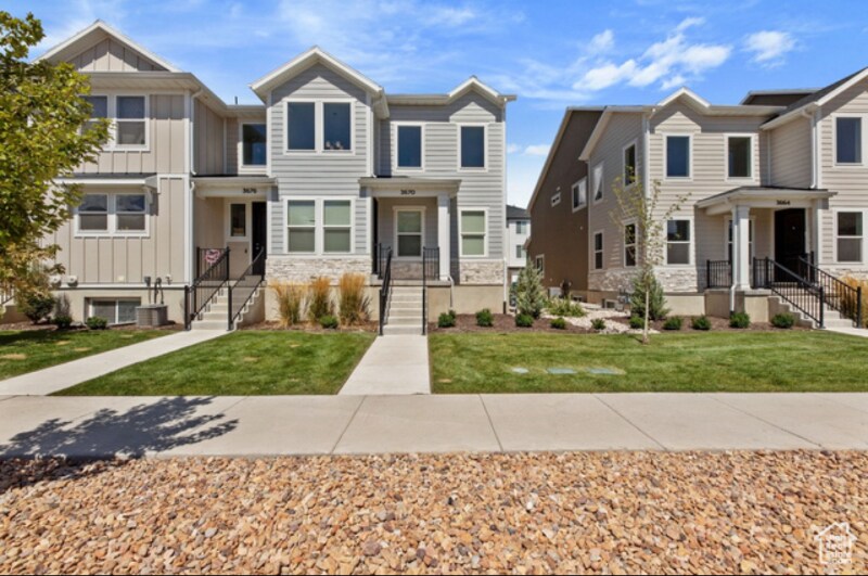 3916 Hardman Way in Lehi, UT - Building Photo